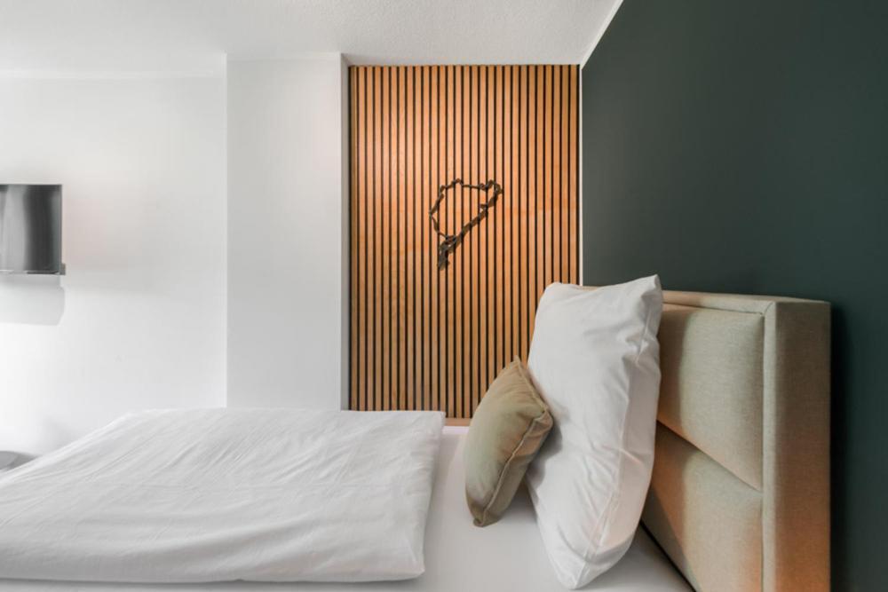 Hotel Zweite Heimat Nuerburg Kelberg Zewnętrze zdjęcie